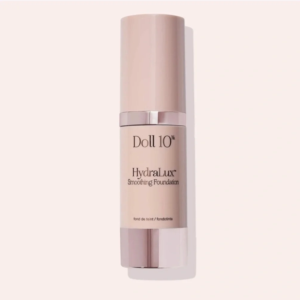 NWT-Doll 10 HydraLux Smoothing Foundation- Medium 2 Bottles